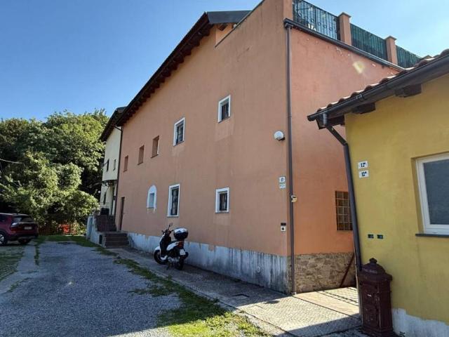 Villa Schiera in vendita a Manesseno, Sant'Olcese