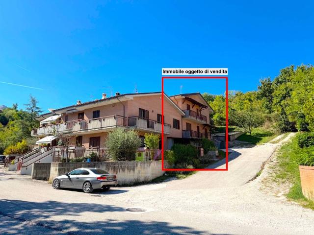 Villa Schiera in vendita a Romani, Marche
