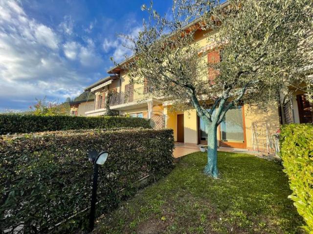 Villa Schiera in vendita a Sarnico, Lombardia