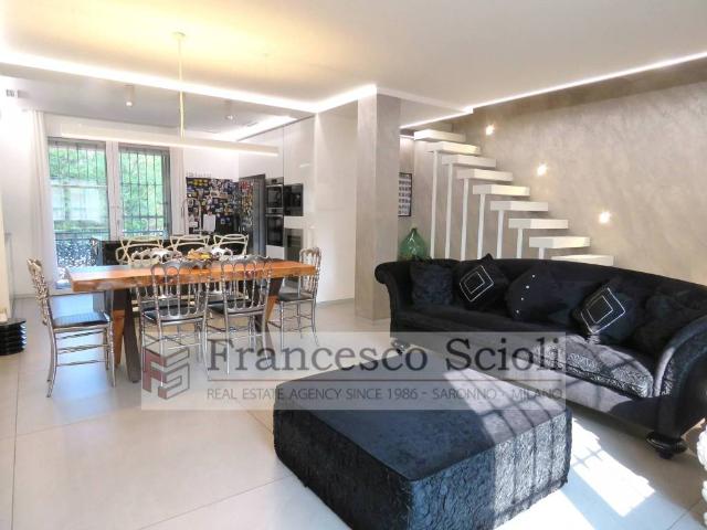 Villa Schiera in vendita a Campo Sportivo-Colombara, Saronno