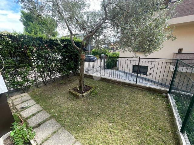 Villa Schiera in vendita a Cassina Ferrara, Saronno