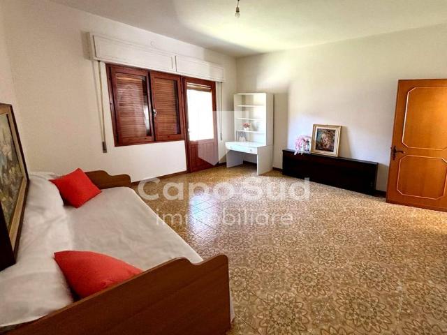 Villa Schiera in vendita a Sarroch, Sardigna/Sardegna