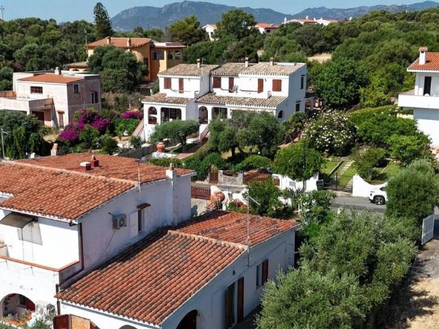 Villa Schiera in vendita a Sarroch, Sardigna/Sardegna