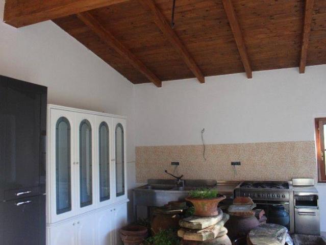 Villa Schiera in vendita a Sarzana, Liguria