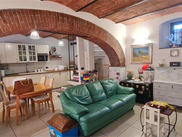 Villa Schiera in vendita a Olmo, Sarzana