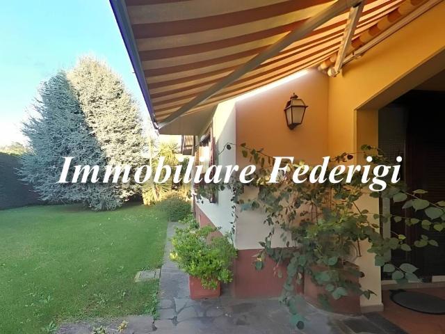 Villa Schiera in vendita a San Lazzaro, Sarzana