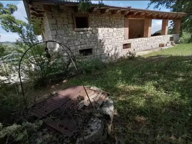 Villa Schiera in vendita a Sassinoro, Campania