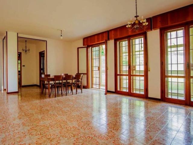Villa Indipendente in vendita a Unione dei comuni Valli del Reno, Lavino e Samoggia, Sasso Marconi