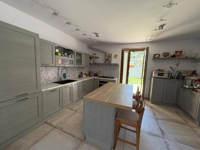 Villa Schiera in vendita a Unione dei comuni del Distretto Ceramico, Sassuolo