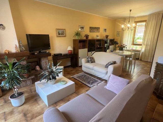 Villa Schiera in vendita a Unione dei comuni del Distretto Ceramico, Sassuolo