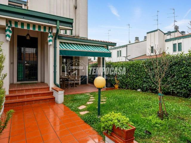 Villa Schiera in vendita a Unione dei comuni del Distretto Ceramico, Sassuolo