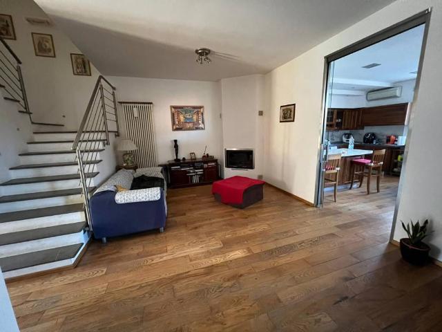 Villa Schiera in vendita a Unione dei comuni del Distretto Ceramico, Sassuolo