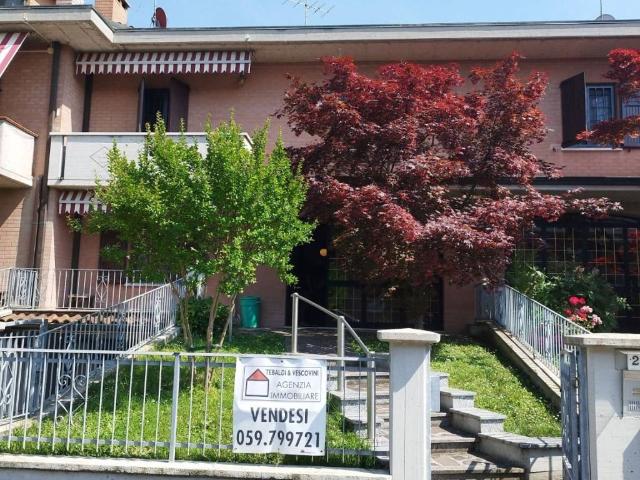 Villa Schiera in vendita a Unione di comuni Terre di Castelli, Savignano Sul Panaro