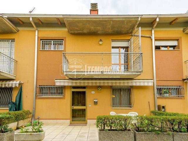 Villa Schiera in vendita a Unione di comuni Terre di Castelli, Savignano Sul Panaro