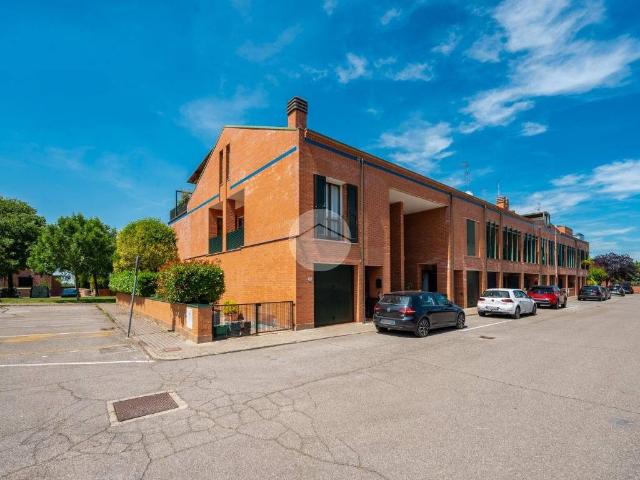 Villa Schiera in vendita a Unione di comuni Terre di Castelli, Savignano Sul Panaro