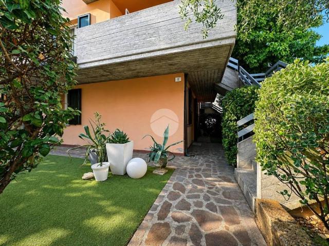 Villa Schiera in vendita a Savignano sul Rubicone, Forlì-Cesena