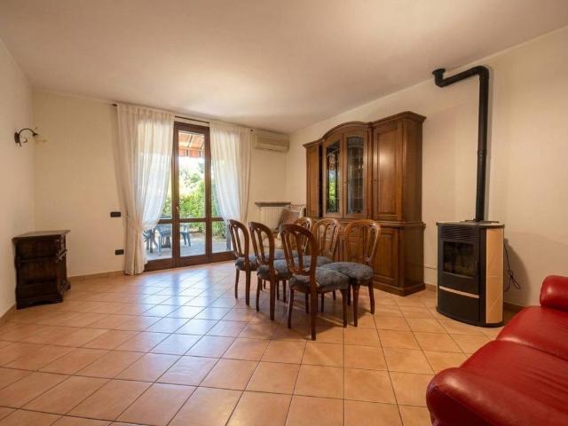 Villa Schiera in vendita a Tresinaro - Secchia, Re