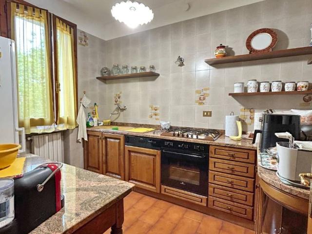 Villa Schiera in vendita a Tresinaro - Secchia, Re