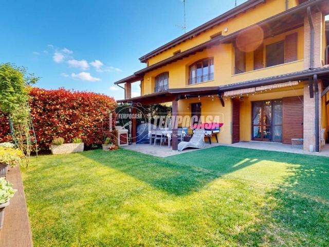 Villa Schiera in vendita a Tresinaro - Secchia, Re