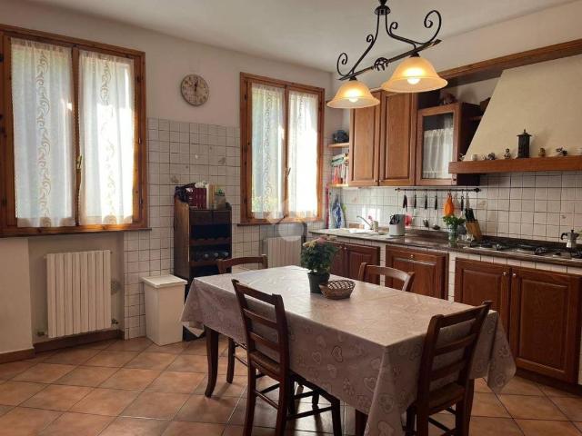Villa Schiera in vendita a Tresinaro - Secchia, Re