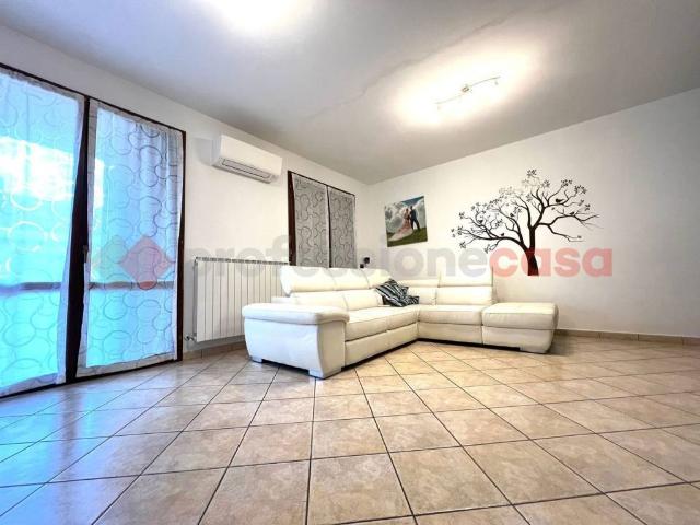 Villa Schiera in vendita a Tresinaro - Secchia, Re