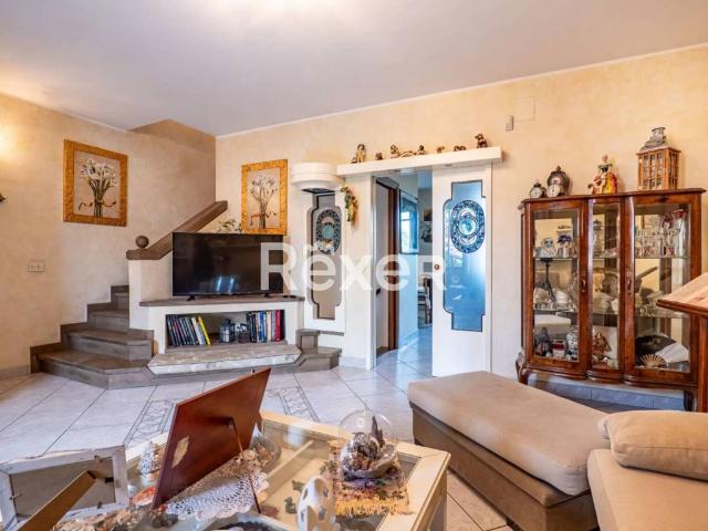 Villa Schiera in vendita a San Colombano, Scandicci