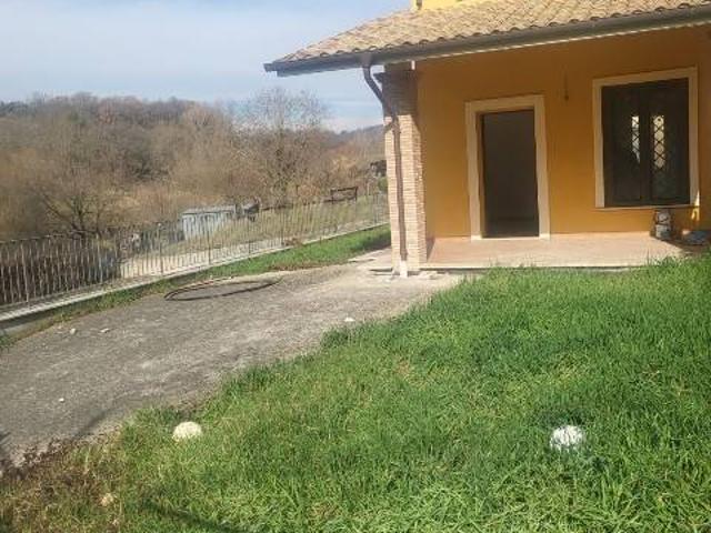 Villa Schiera in vendita a Ponticelli Sabino, Scandriglia