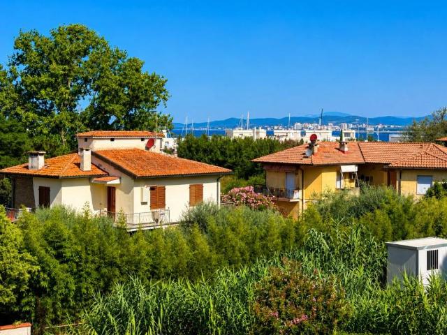 Villa Schiera in vendita a Puntone di Scarlino, Scarlino