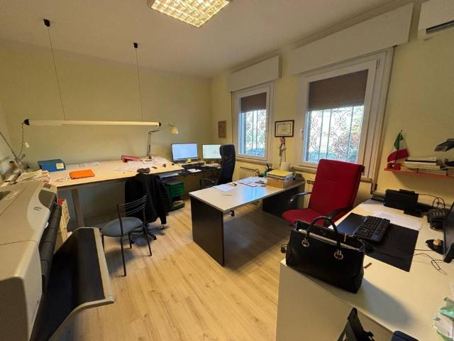 Villa Schiera in vendita a Unione dei comuni Isola Mantovana, Schivenoglia