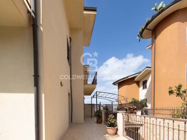 Villa Schiera in vendita a Cava D'aliga, Sicilia