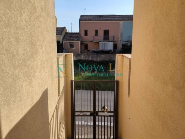 Villa Schiera in vendita a Cava D'aliga, Sicilia