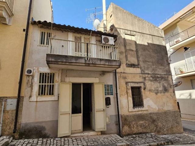 Villa Schiera in vendita a Cava D'aliga, Sicilia