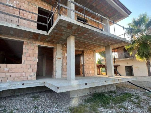 Villa Schiera in vendita a Scisciano, Campania