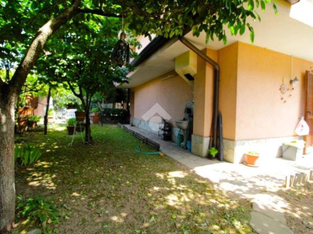 Villa Schiera in vendita a Sedriano, Lombardia