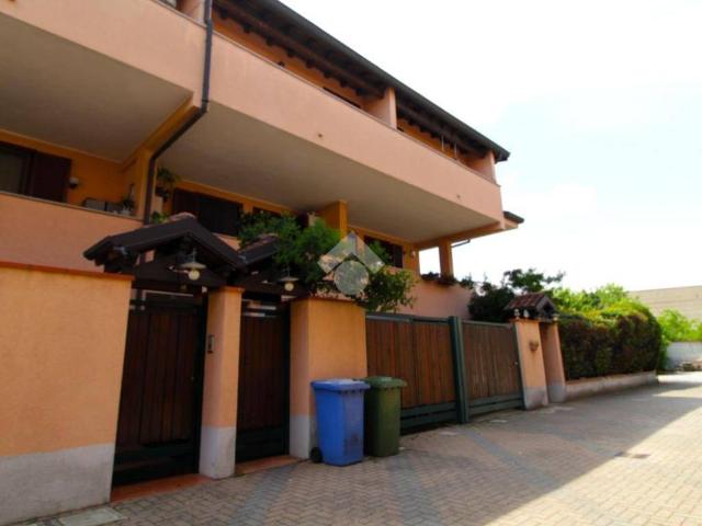 Villa Schiera in vendita a Sedriano, Lombardia