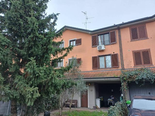 Villa Schiera in vendita a Lavanderie, Segrate