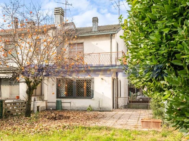 Villa Schiera in vendita a Rovagnasco, Segrate