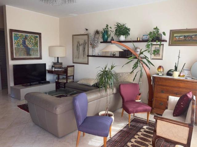 Villa Schiera in vendita a Selargius, Sardigna/Sardegna