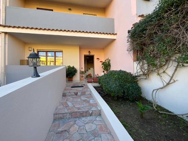 Villa Schiera in vendita a Selargius, Sardigna/Sardegna