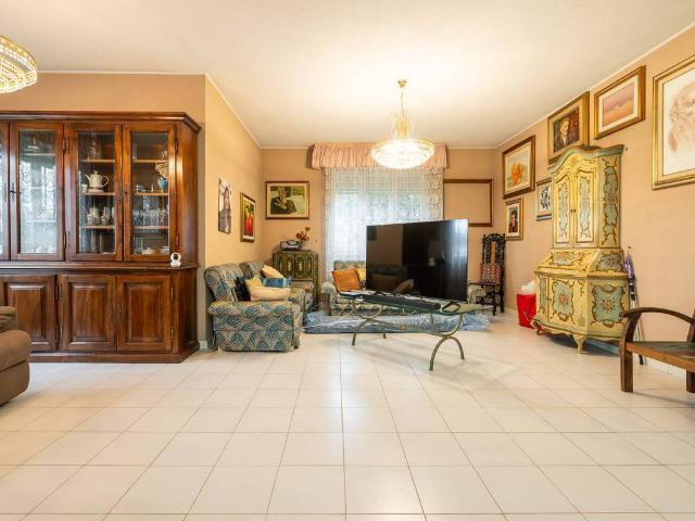 Villa Schiera in vendita a Selargius, Sardigna/Sardegna