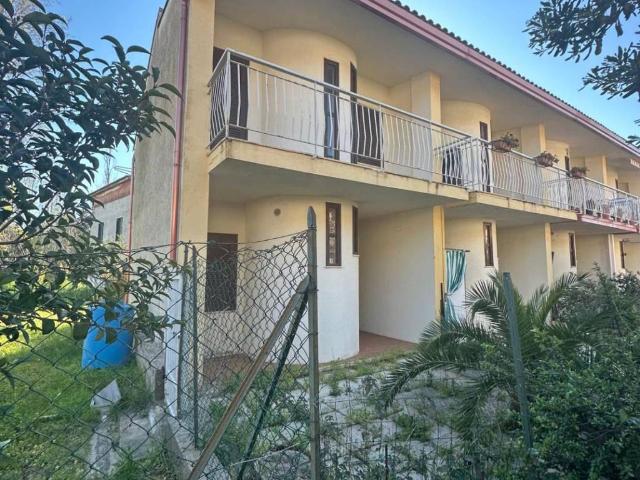 Villa Schiera in vendita a Calabria, Catanzaro