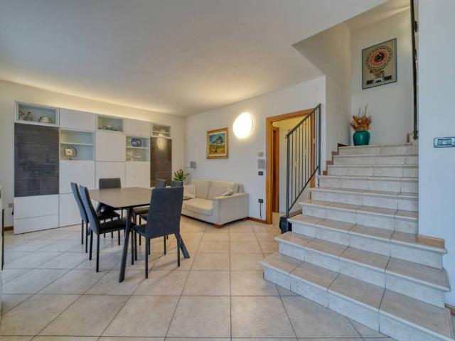 Villa Schiera in vendita a Selvazzano Dentro, Veneto