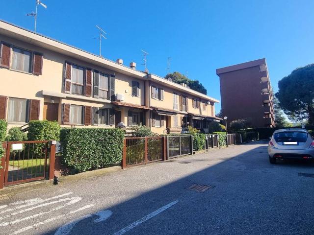 Villa Schiera in vendita a Senaghino, Senago