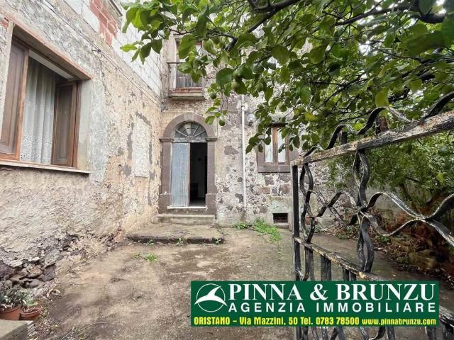 Villa Schiera in vendita a Seneghe, Sardigna/Sardegna
