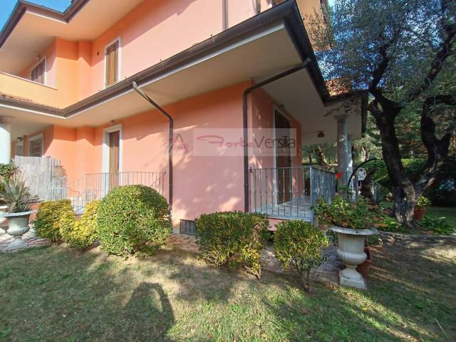 Villa Schiera in vendita a Ripa, Seravezza