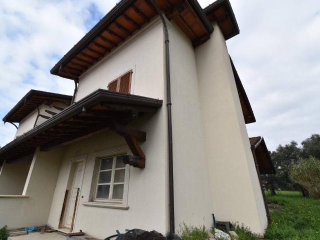 Villa Schiera in vendita a Frasso, Seravezza