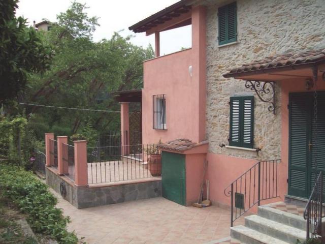 Villa Schiera in vendita a Ripa, Seravezza
