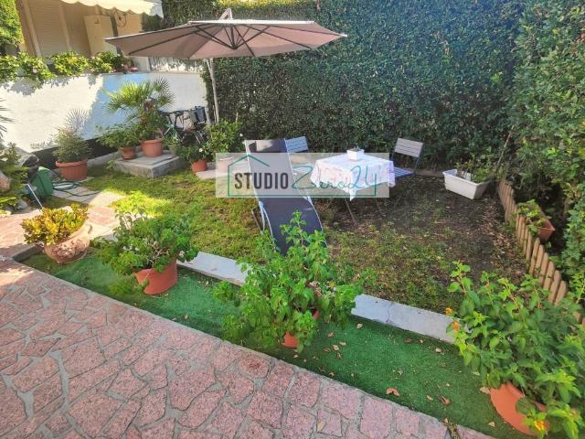 Villa Schiera in vendita a Seravezza, Lucca