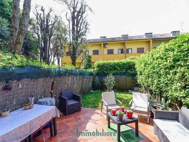 Villa Schiera in vendita a Seregno, Lombardia
