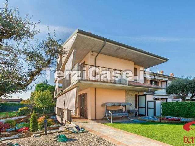 Villa Schiera in vendita a Paderno, Seriate